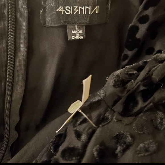 COPY - 4SI3NNA velvet black leopard dress - Picture 3 of 3